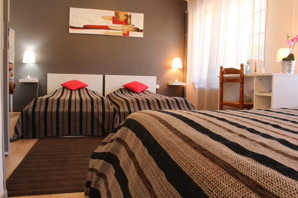 Les Boucles De Meuse Hotel 3 Etoiles Monthermé المظهر الخارجي الصورة