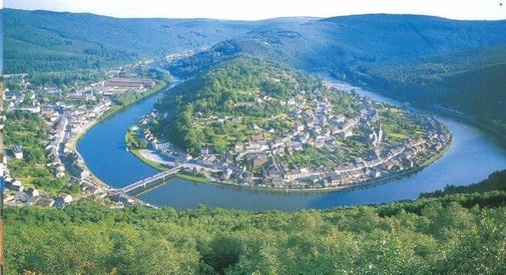 Les Boucles De Meuse Hotel 3 Etoiles Monthermé المظهر الخارجي الصورة
